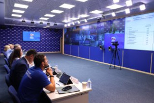 Партпроект «Моя карьера с Единой Россией» за первое полугодие 2025 года помог трудоустроить более 2,3 тысячи участников специальной военной операции Партпроект «Моя карьера с Единой Россией» за первое полугодие 2025 года помог трудоустроить более 2,3 тысячи участников специальной военной операции.